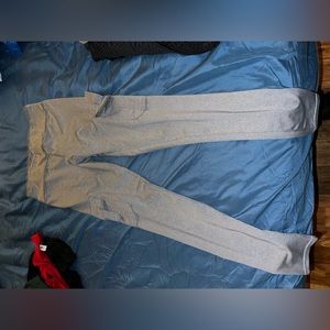 Grey Leggings w/pockets